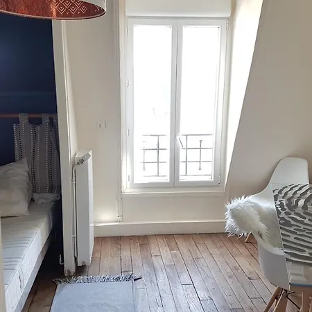 Luxurious Near Parc Andre Citroeen