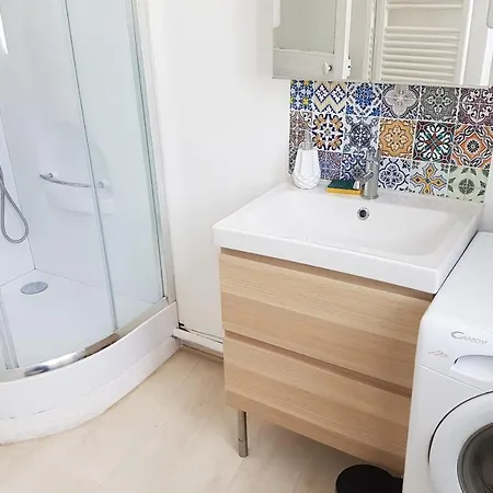 Luxurious Near Parc Andre Citroeen 아파트